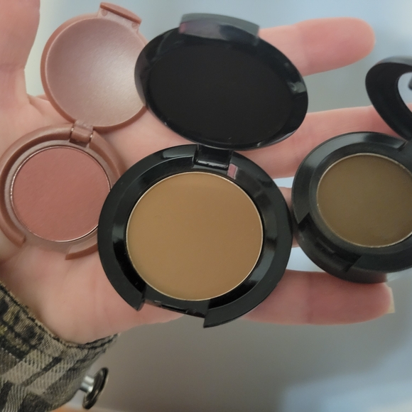 NWT Glow Perfect Makeup BUNDLE - MAC eyeshadow, CONTOUR, Liner, Blush, Mascara, - Picture 6 of 7